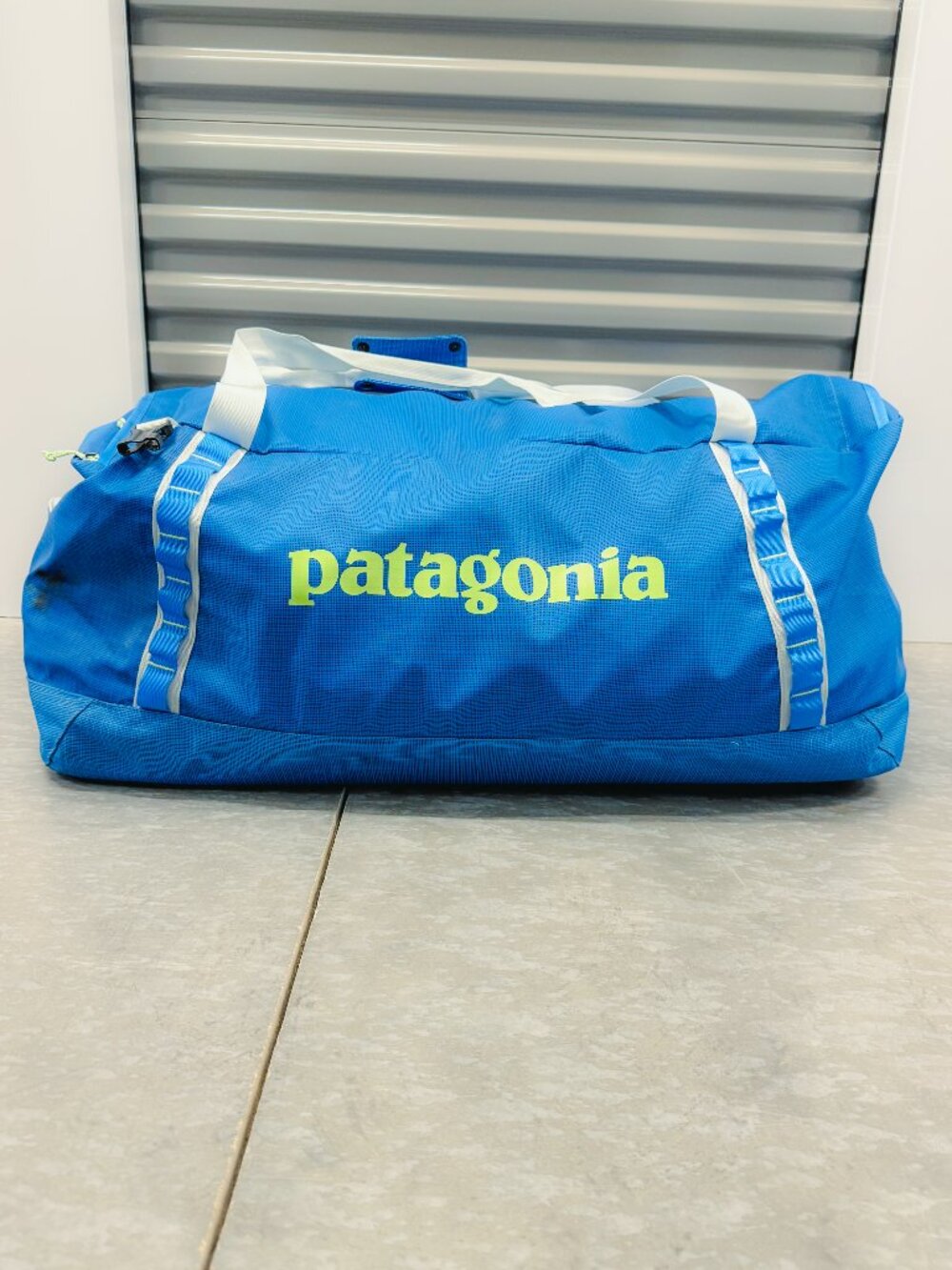 Patagonia Black Hole 100L Duffel Bag Bright Vessel Blue LAST ONE! RARE - Picture 4 of 10